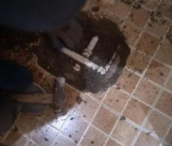 福鼎卫生间漏水维修公司为您分享下卫生间渗水如何处理及注意事项
